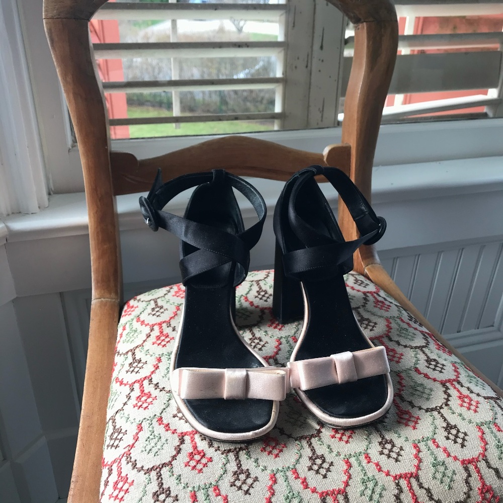 INSANE baby pink/black satin PRADA block heels